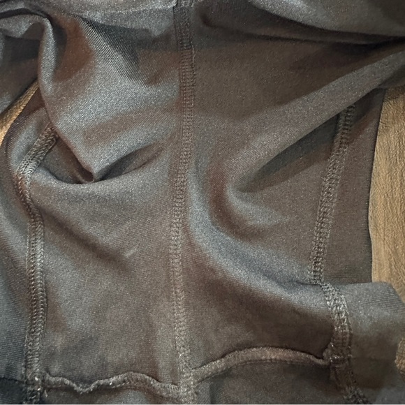 Fila Black & White Sports Skirt Pleated Back Sz XL Golf, Tennis, Gym Ready - Picture 8 of 9